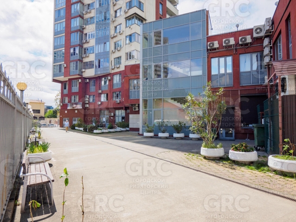 
  Продается 3-комн. квартира, 88 м², Юных Ленинцев ул, д. 10
. Фото 24.