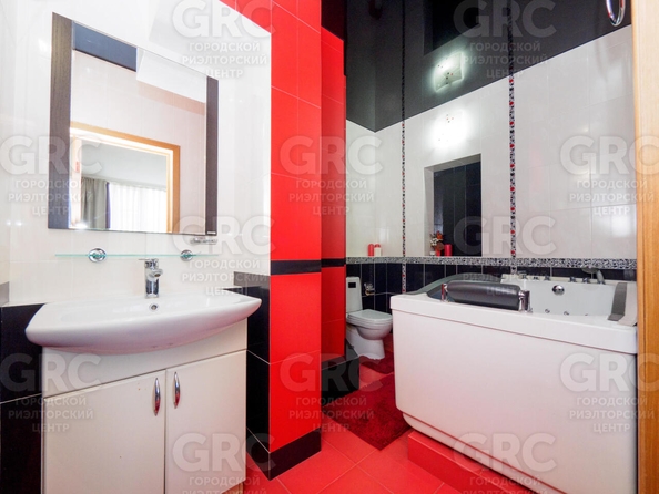 
  Продается 3-комн. квартира, 88 м², Юных Ленинцев ул, д. 10
. Фото 19.
