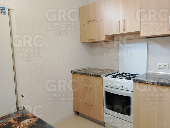 
   Продам 1-комнатную, 21 м², Российская ул, 2б

. Фото 2.