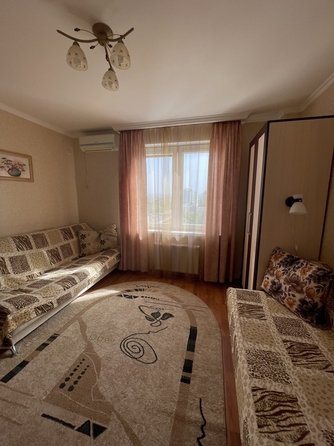 
   Продам 2-комнатную, 56 м², Ленина ул, 15

. Фото 5.