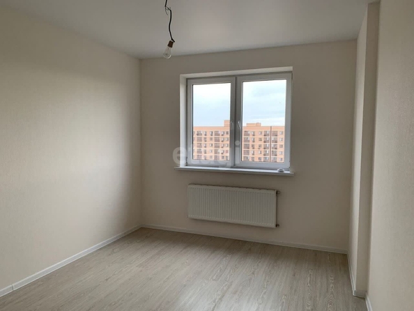 
   Продам 1-комнатную, 33.2 м², Скандинавская ул, 1/4

. Фото 1.