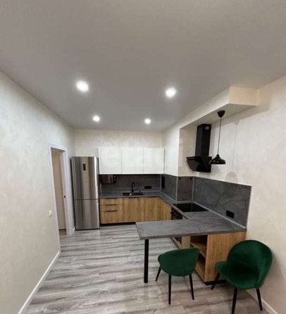 
  Сдам в аренду 3-комнатную квартиру, 65 м², Краснодар

. Фото 1.