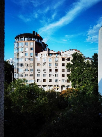 
   Продам 2-комнатную, 47 м², Крымская ул, 218

. Фото 1.