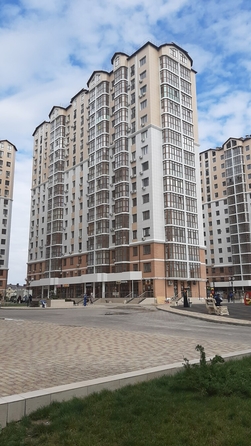 
   Продам 2-комнатную, 53 м², Анапское ш, 32к5

. Фото 1.