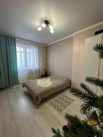 
   Продам 2-комнатную, 54 м², Парковая ул, 64Ак8

. Фото 11.