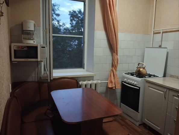 
   Продам 1-комнатную, 32 м², Новороссийская ул, 238

. Фото 8.