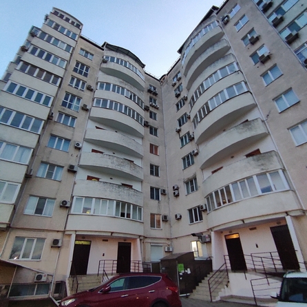 
   Продам 1-комнатную, 37 м², 40 лет Победы ул, 1Б

. Фото 12.