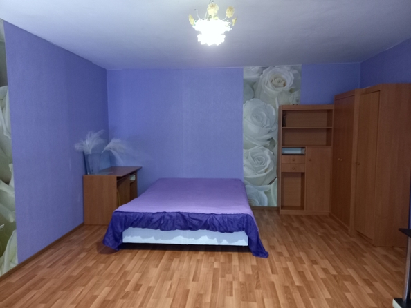 
   Продам 1-комнатную, 50 м², Ленина ул, 153

. Фото 15.