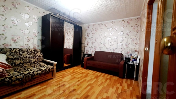 
   Продам 1-комнатную, 36 м², Гагарина ул, 34

. Фото 2.