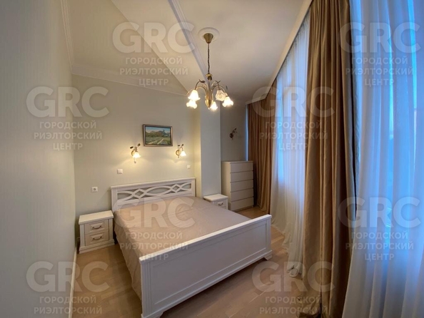 
   Продам 3-комнатную, 112 м², Нагорная ул, 19а

. Фото 7.