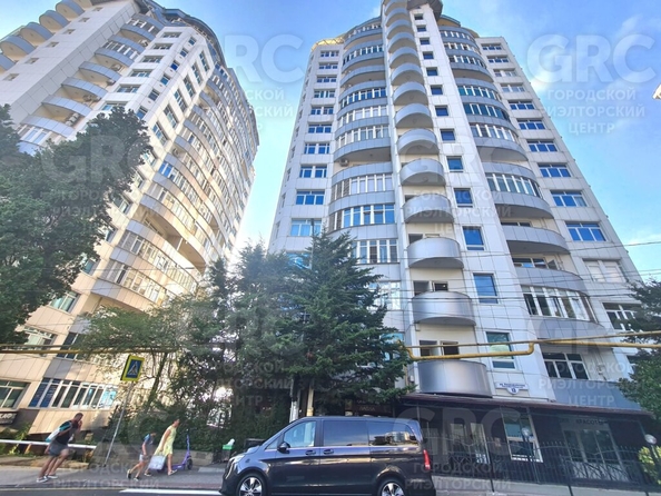 
   Продам 3-комнатную, 118 м², Первомайская ул, 13

. Фото 3.