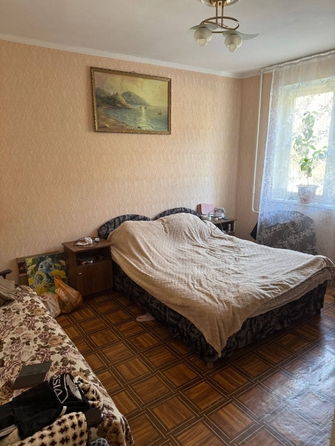 
   Продам 2-комнатную, 65 м², Победы ул, 111

. Фото 2.