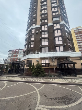 
   Продам 2-комнатную, 64 м², Гаражная ул, 71  1

. Фото 10.