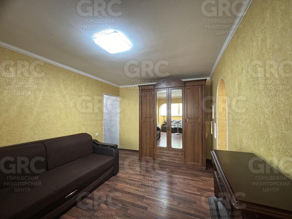 
  Продается 2-комн. квартира, 50 м², Конституции СССР ул, д. 36
. Фото 9.
