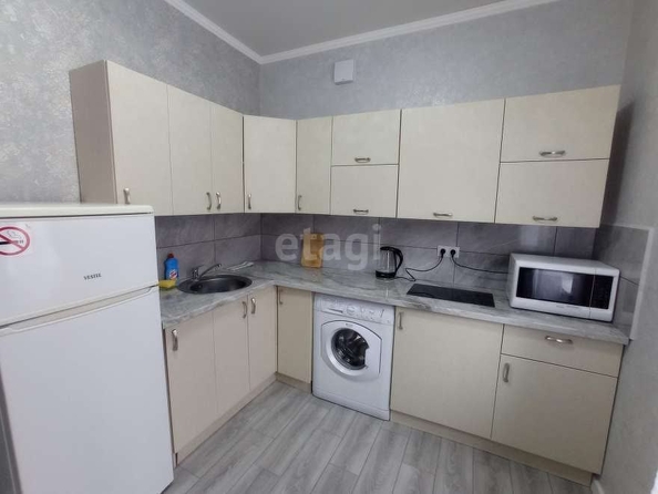 
  Сдам в аренду 1-комнатную квартиру, 32 м², Краснодар

. Фото 8.