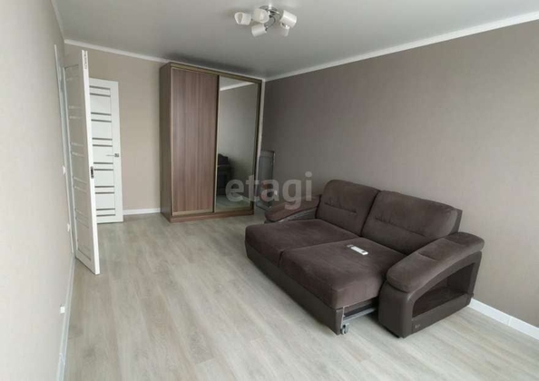 
  Сдам в аренду 2-комнатную квартиру, 60 м², Краснодар

. Фото 4.