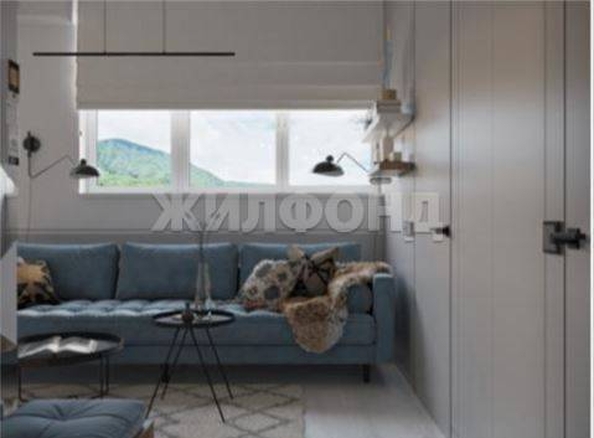 
   Продам 2-комнатную, 42 м², Защитников Кавказа ул, 96

. Фото 1.