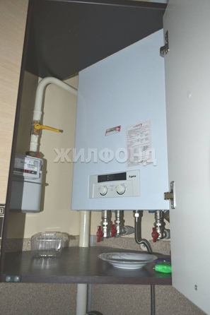 
   Продам 2-комнатную, 73 м², Макаренко снт, 9в

. Фото 12.