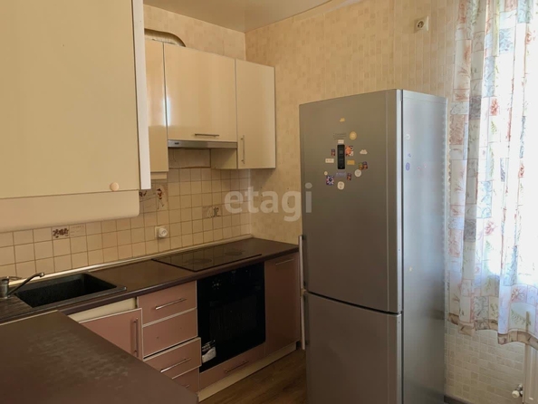 
  Сдам в аренду 2-комнатную квартиру, 50 м², Краснодар

. Фото 2.