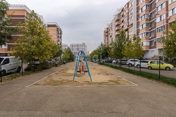 
   Продам 3-комнатную, 64 м², Героя Хабибуллина ул, 6

. Фото 26.