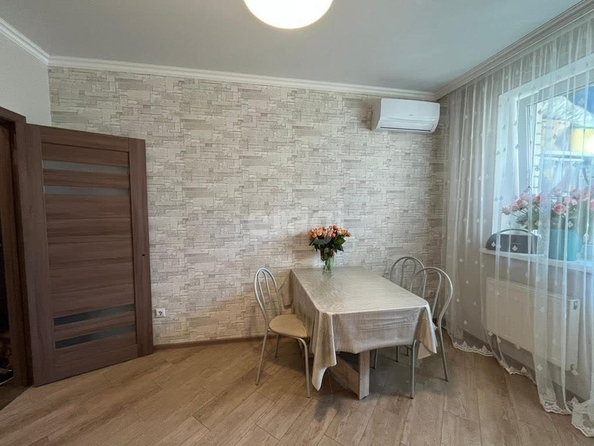 
   Продам 2-комнатную, 61.3 м², Героев-Разведчиков ул, 26/3

. Фото 7.