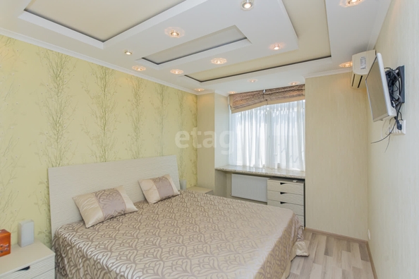 
   Продам 2-комнатную, 82.7 м², 1-го Мая ул, 91

. Фото 1.