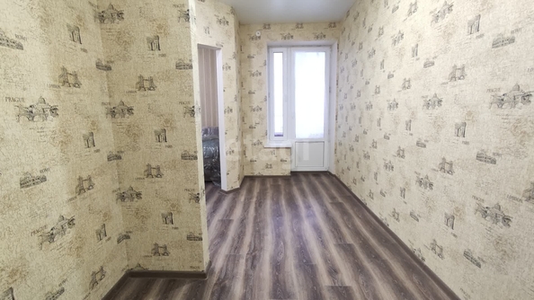 
   Продам 1-комнатную, 42 м², Лаврова ул, 8/5

. Фото 5.