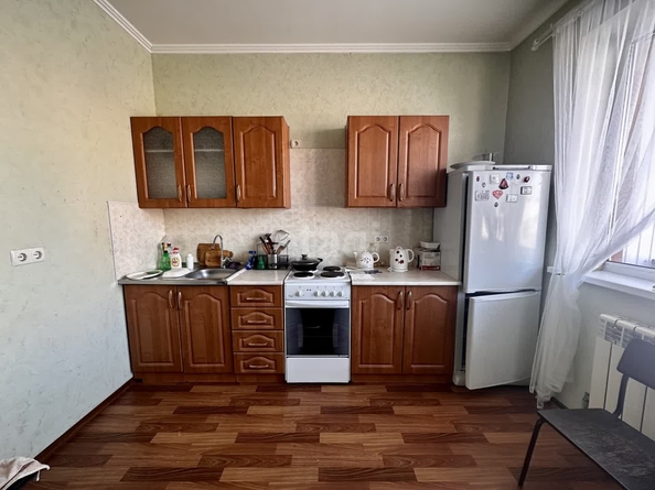 
   Продам 2-комнатную, 57 м², Хаджинова М.И. ул, 9

. Фото 3.