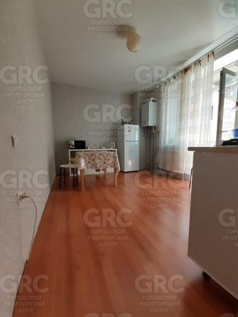 
   Продам 4-комнатную, 94 м², Орбитовская ул

. Фото 10.