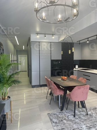 
   Продам 1-комнатный апартамент, 65 м², Гагринская ул, 3/8

. Фото 1.