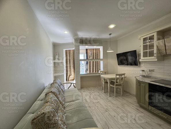 
  Продается 1-комн. квартира, 35 м², Учительская ул, д. 9
. Фото 33.
