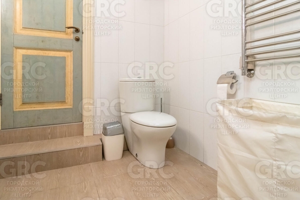 
   Продам 3-комнатную, 130 м², Сухумское шоссе ул, 13/8

. Фото 11.