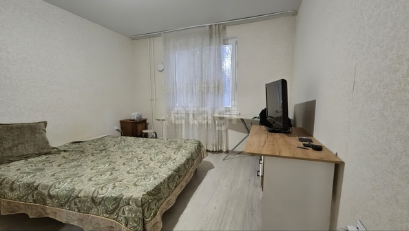 
   Продам 2-комнатную, 60.1 м², Героя Аверкиева А.А. ул, 13

. Фото 2.