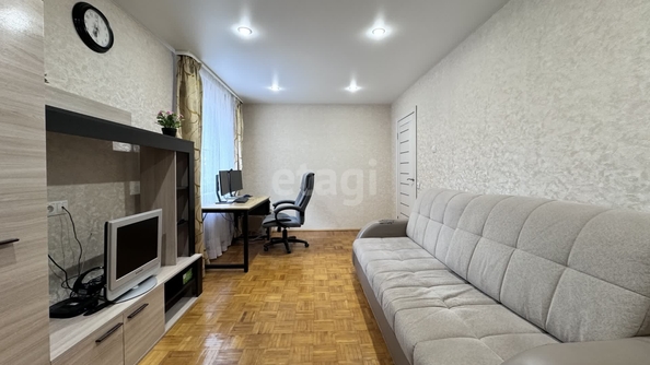 
   Продам 3-комнатную, 61.5 м², Яна Полуяна ул, 44

. Фото 2.