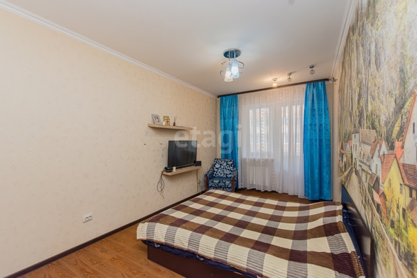 
   Продам 2-комнатную, 57.8 м², Рахманинова С.В. ул, 31

. Фото 2.