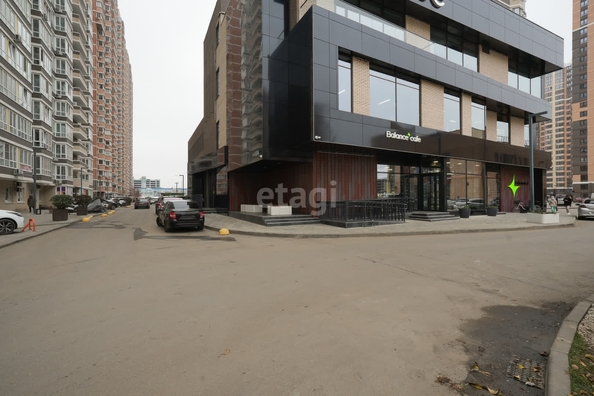 
   Продам 1-комнатную, 39.3 м², Героя Георгия Бочарникова ул, 4/1

. Фото 20.