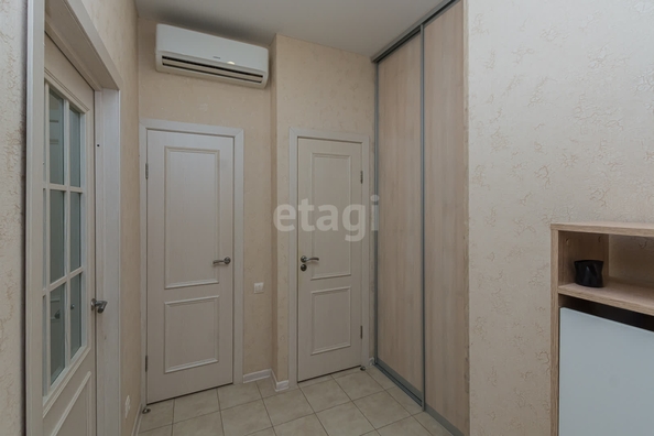 
   Продам 2-комнатную, 68 м², генерала Петрова И.Т. ул, 15

. Фото 22.