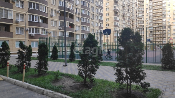 
   Продам 2-комнатную, 73.4 м², Дмитрия Благоева ул, 31/2

. Фото 5.