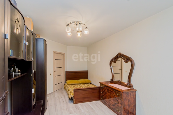 
   Продам 1-комнатную, 42.4 м², Цезаря Куникова ул, 24/1

. Фото 2.