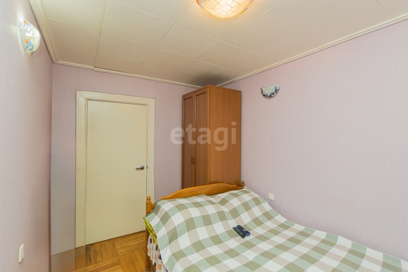 
   Продам 3-комнатную, 58 м², Тургенева ул, 155

. Фото 9.