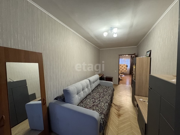 
   Продам 2-комнатную, 43.3 м², Курчатова ул, 4

. Фото 2.