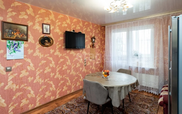 
   Продам 2-комнатную, 67.4 м², Снесарева ул, 8

. Фото 19.