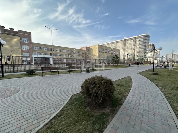 
   Продам 3-комнатную, 64 м², Адмирала Крузенштерна ул, 5

. Фото 30.