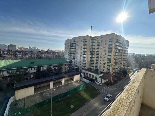 
   Продам 1-комнатную, 38.2 м², Атарбекова ул, 5/1

. Фото 9.