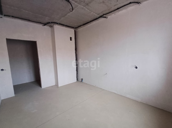 
   Продам 2-комнатную, 71 м², Ветеранов ул, 85

. Фото 12.