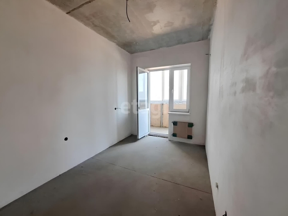 
   Продам 2-комнатную, 57.4 м², Уральская ул, 71/1

. Фото 2.