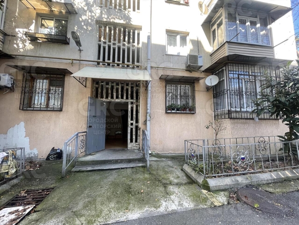 
   Продам 3-комнатную, 42.7 м², 20 Горнострелковой дивизии (Хостинский р ул, 31

. Фото 19.