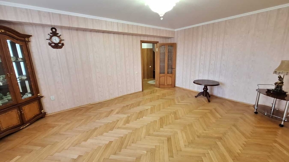 
  Продается 2-комн. квартира, 92 м², Родниковая ул, д. 2/4
. Фото 4.