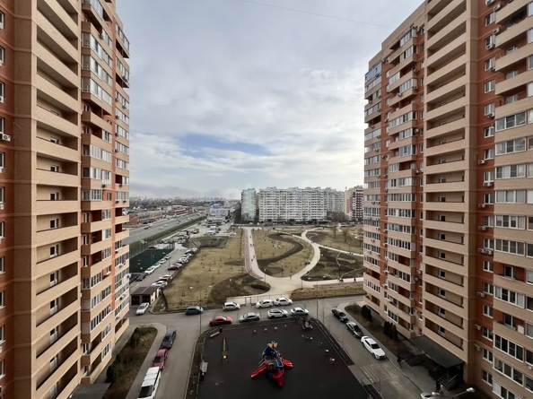 
   Продам 2-комнатную, 37.4 м², Душистая ул, 60/2

. Фото 10.