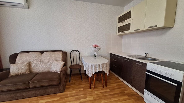 
   Продам студию, 28 м², Верхняя дорога ул, 151к1

. Фото 2.